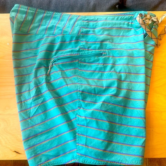 Patagonia Board shorts - Picture 3 of 5